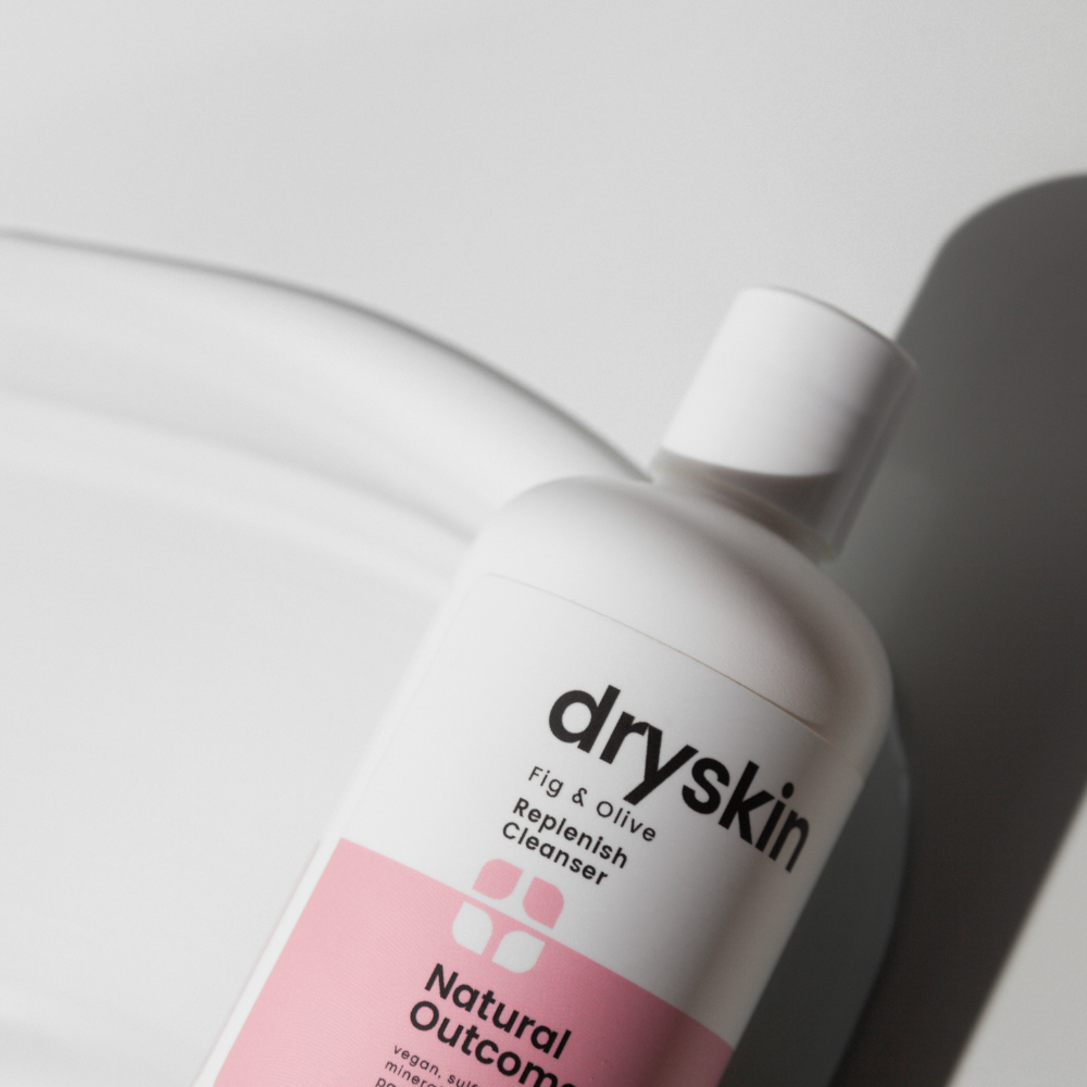 OUTCOME Dry Skin Cleanser - Replenish